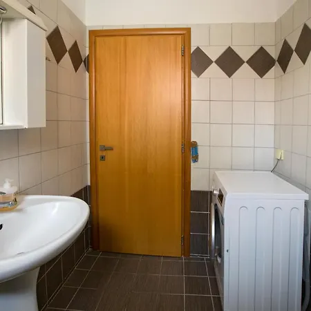 Lägenhet Kostas 2 *