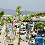 Kostas 2 Апартаменты *