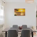 Kostas 2 Lejlighed
